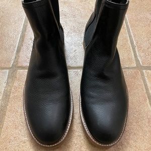 Banana Republic Chelsea Leather Boots